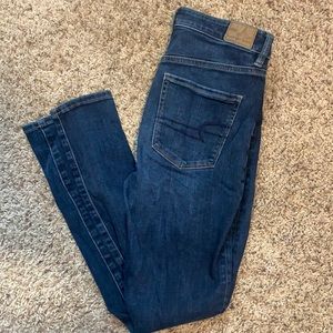 Size 8 American Eagle skinny jeans